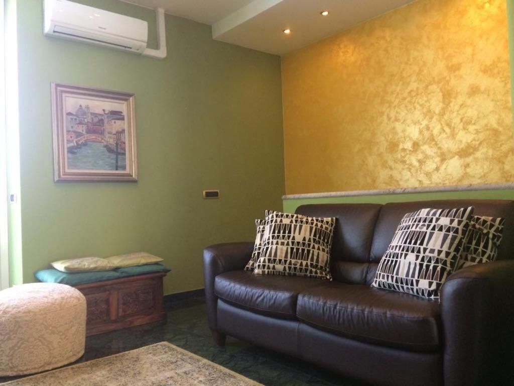 Lognomoelafatina Apartment Бавено Екстериор снимка